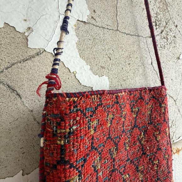 Vintage Boho Tapestry Shoulder Bag Red Woven Crossbody with Tassels Festival - Picture 4 of 8